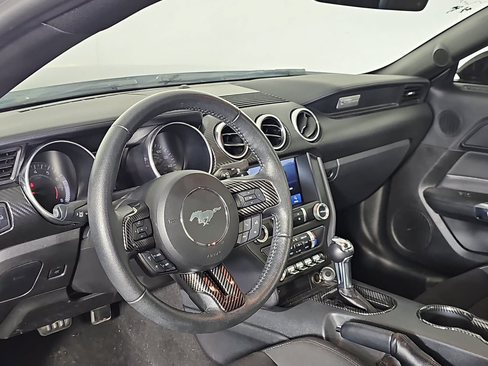2021 Ford Mustang EcoBoost
