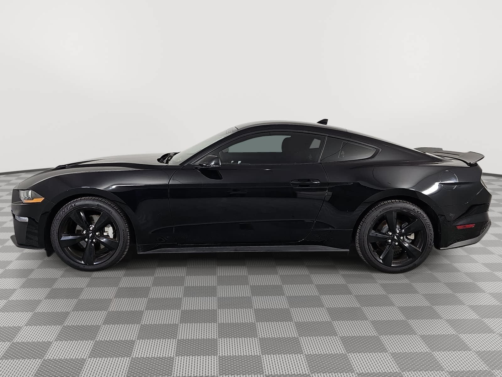 2021 Ford Mustang EcoBoost
