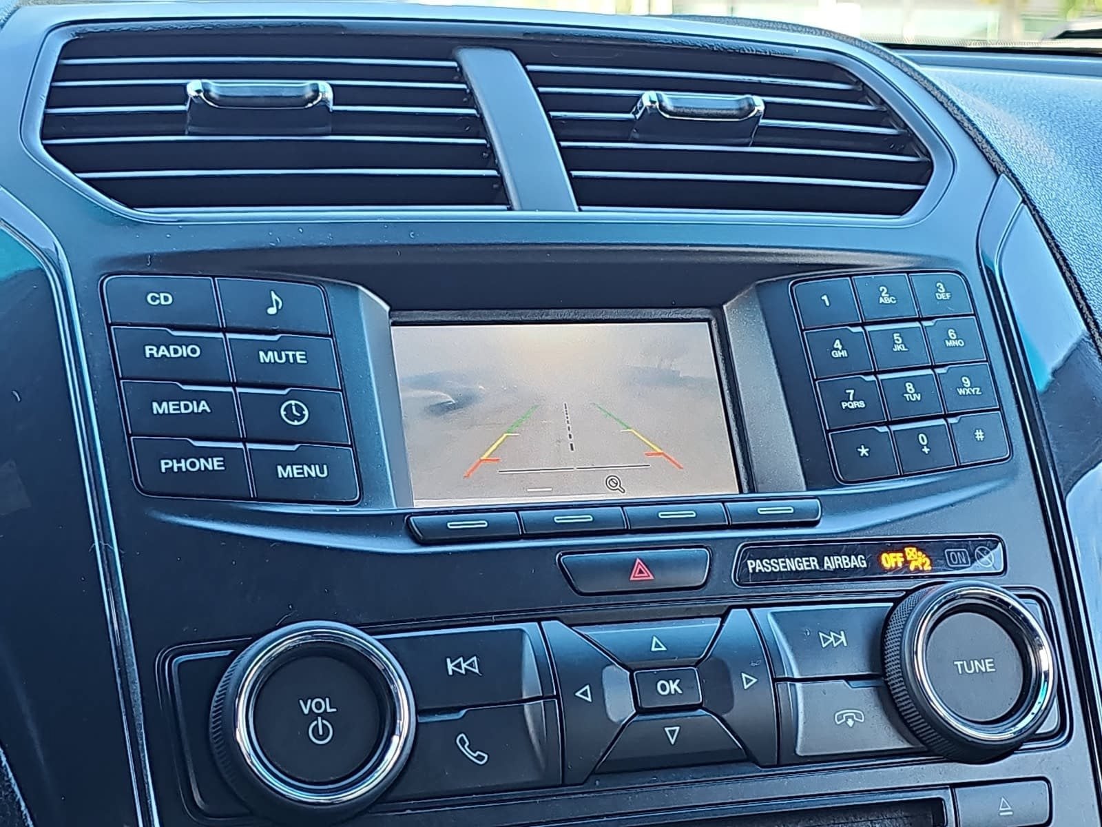 2017 Ford Explorer Base