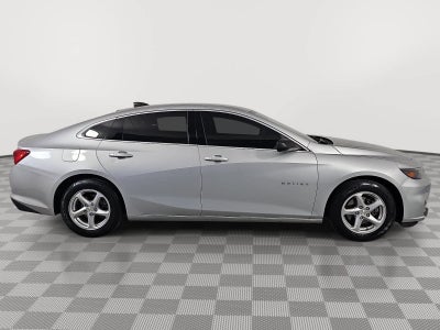 2017 Chevrolet Malibu LS 1FL