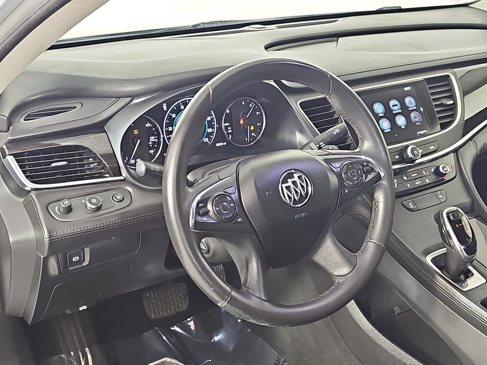 2017 Buick LaCrosse Essence