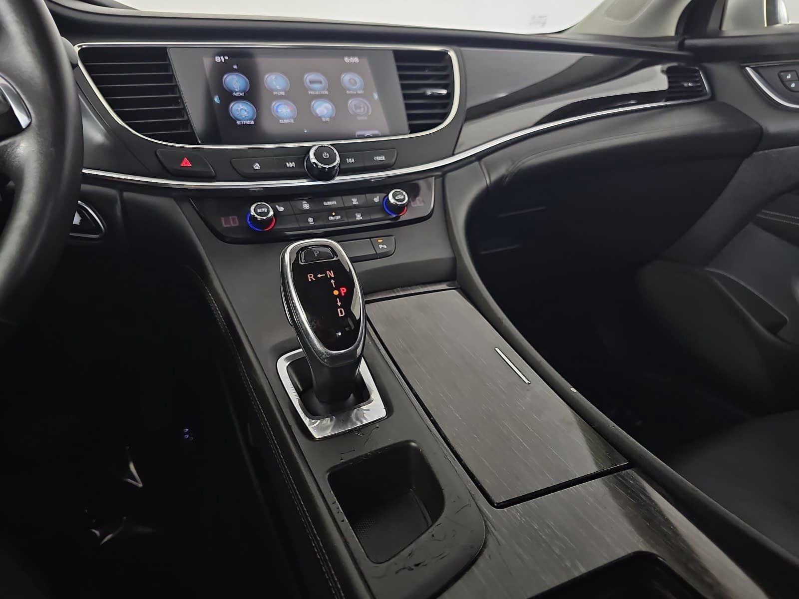 2017 Buick LaCrosse Essence
