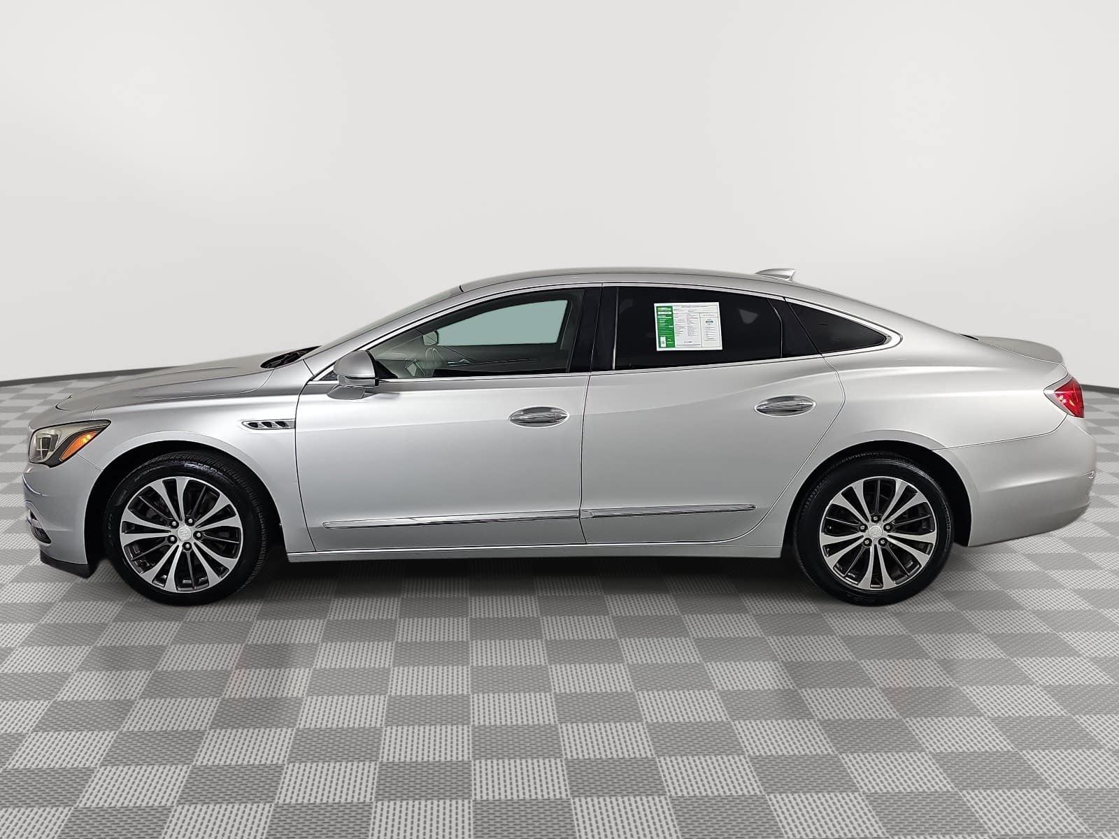 2017 Buick LaCrosse Essence