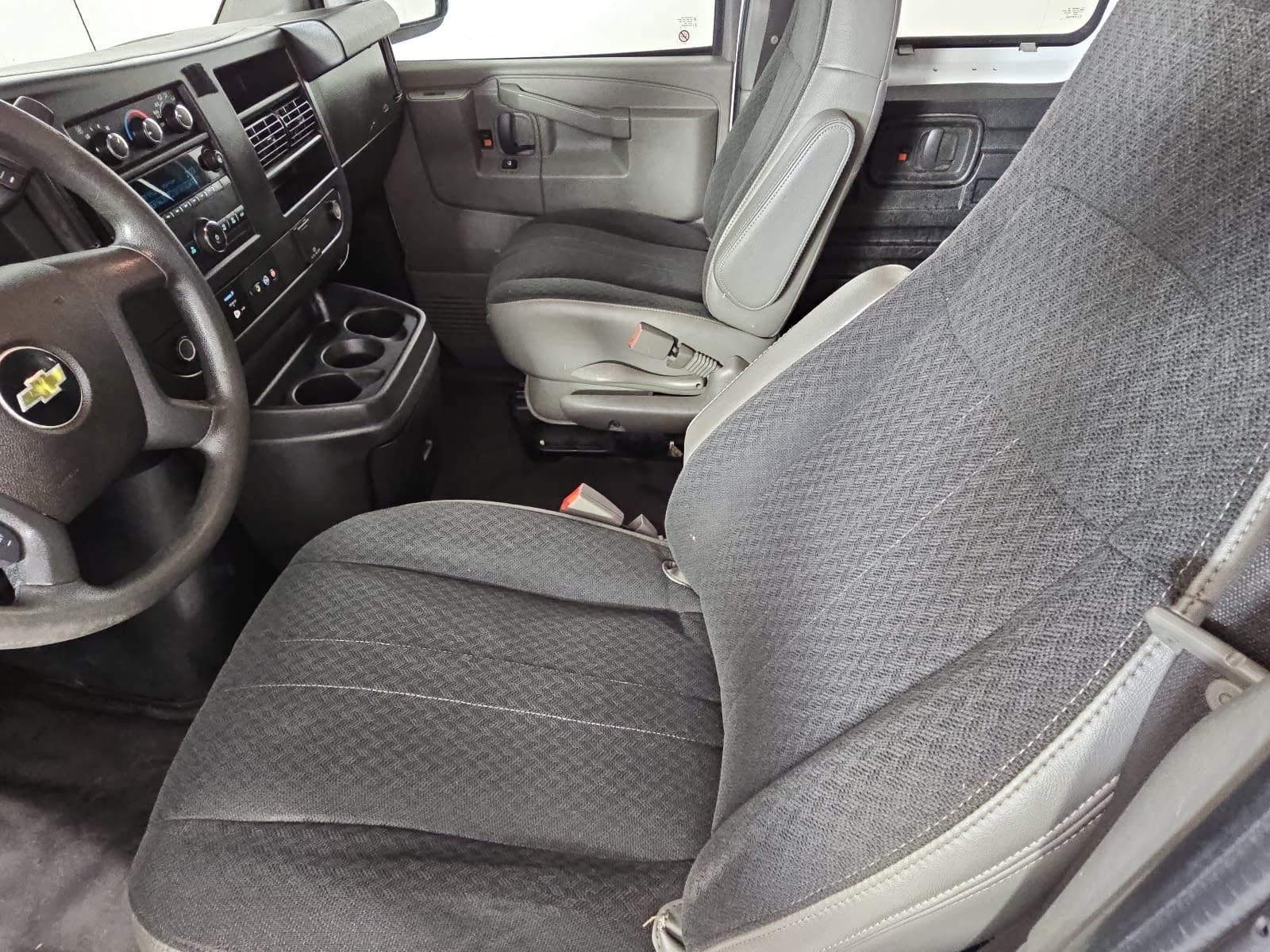 2019 Chevrolet Express 2500 Work Van Cargo
