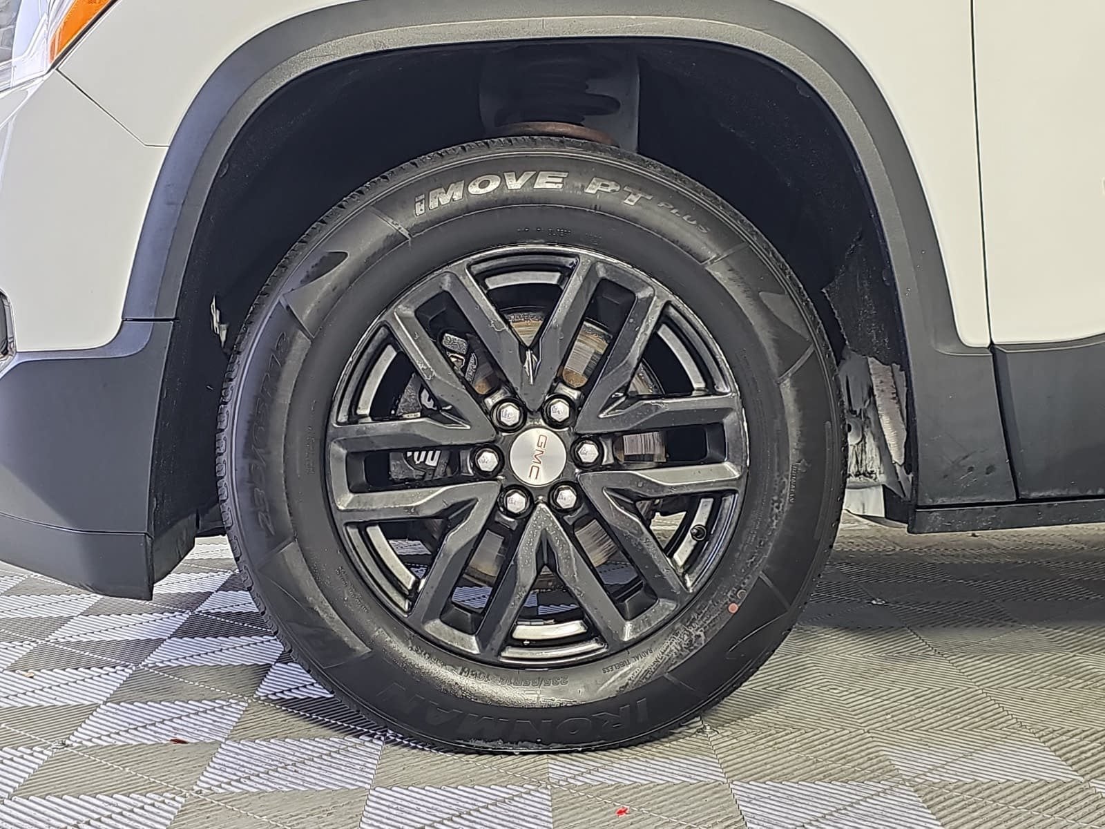2019 GMC Acadia SLT-1