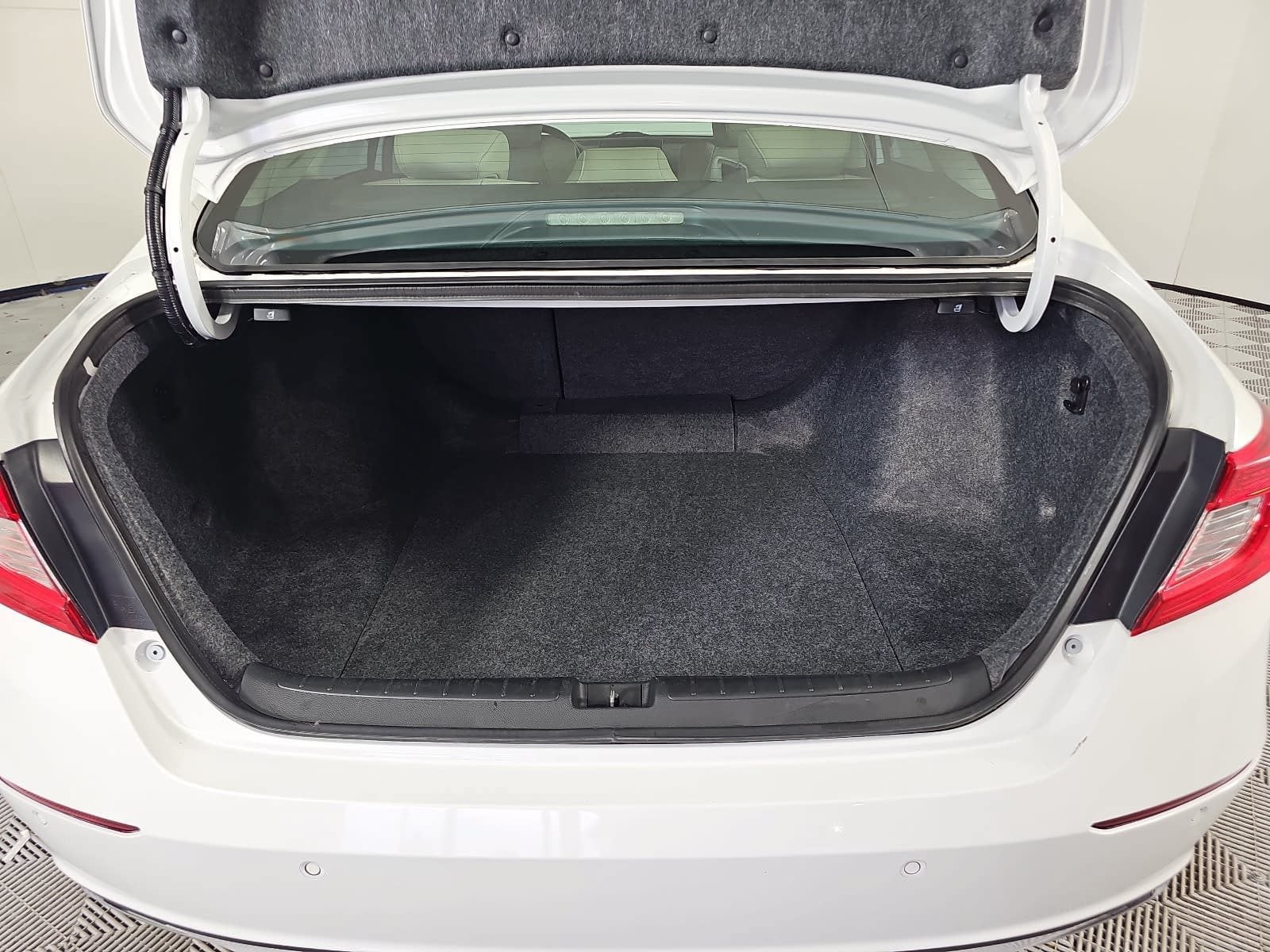 2021 Honda Accord Hybrid EX-L