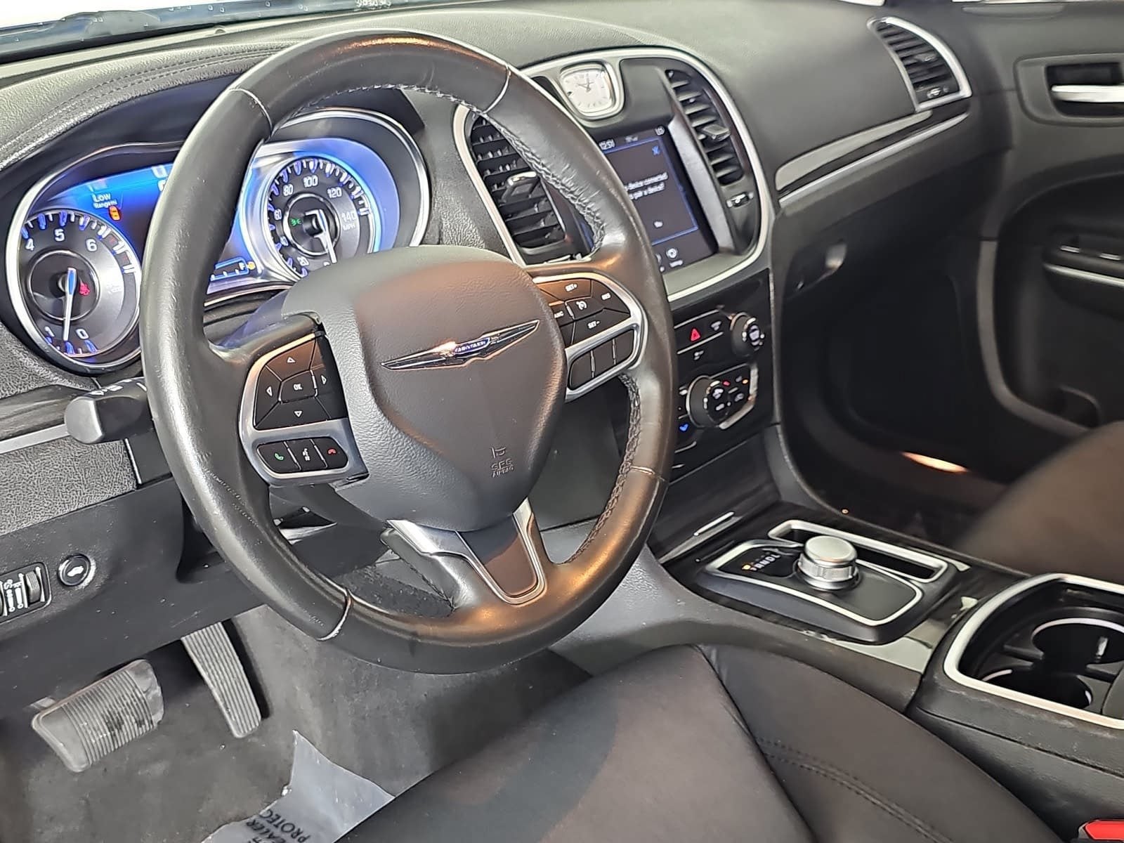 2021 Chrysler 300 Touring