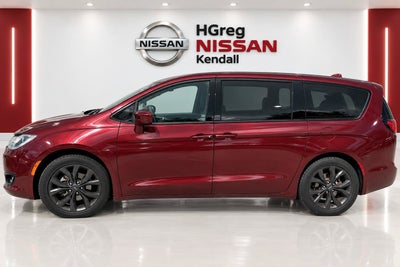 2019 Chrysler Pacifica Touring Plus