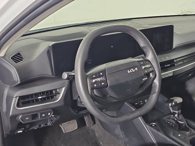 2025 Kia K4 LX