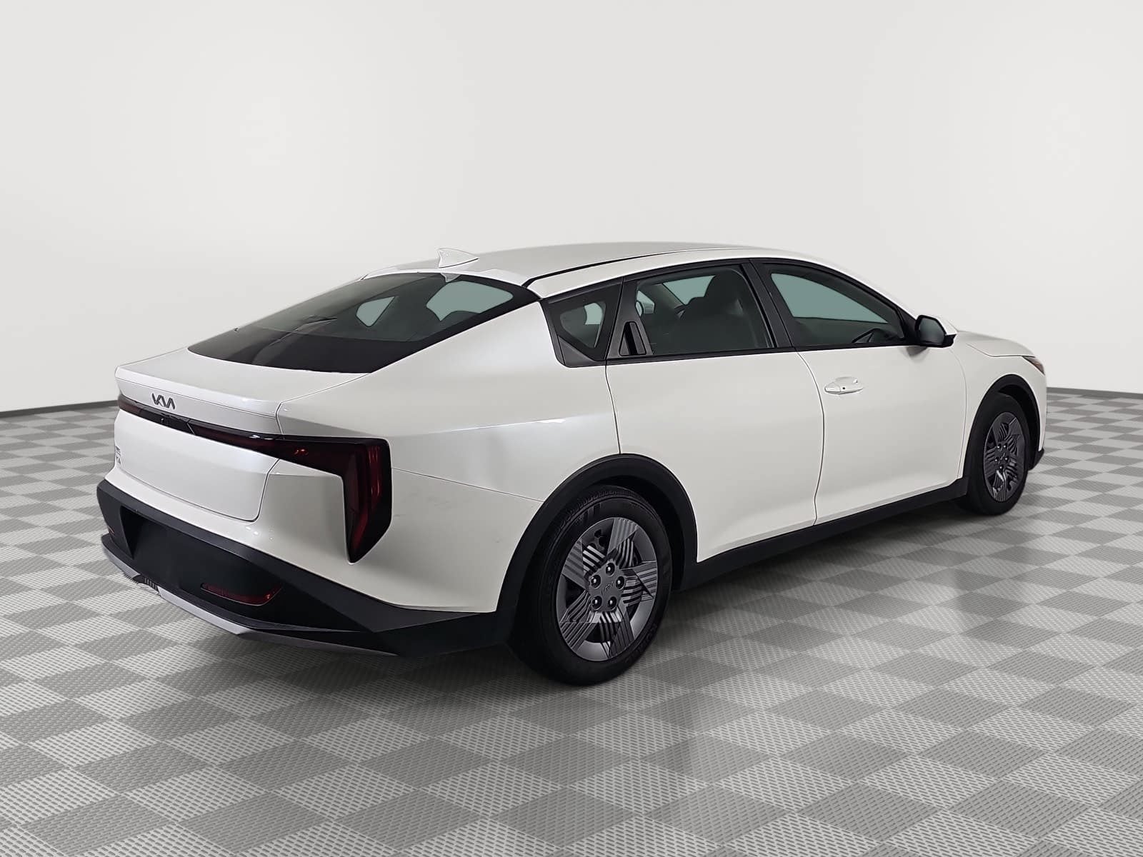 2025 Kia K4 LX