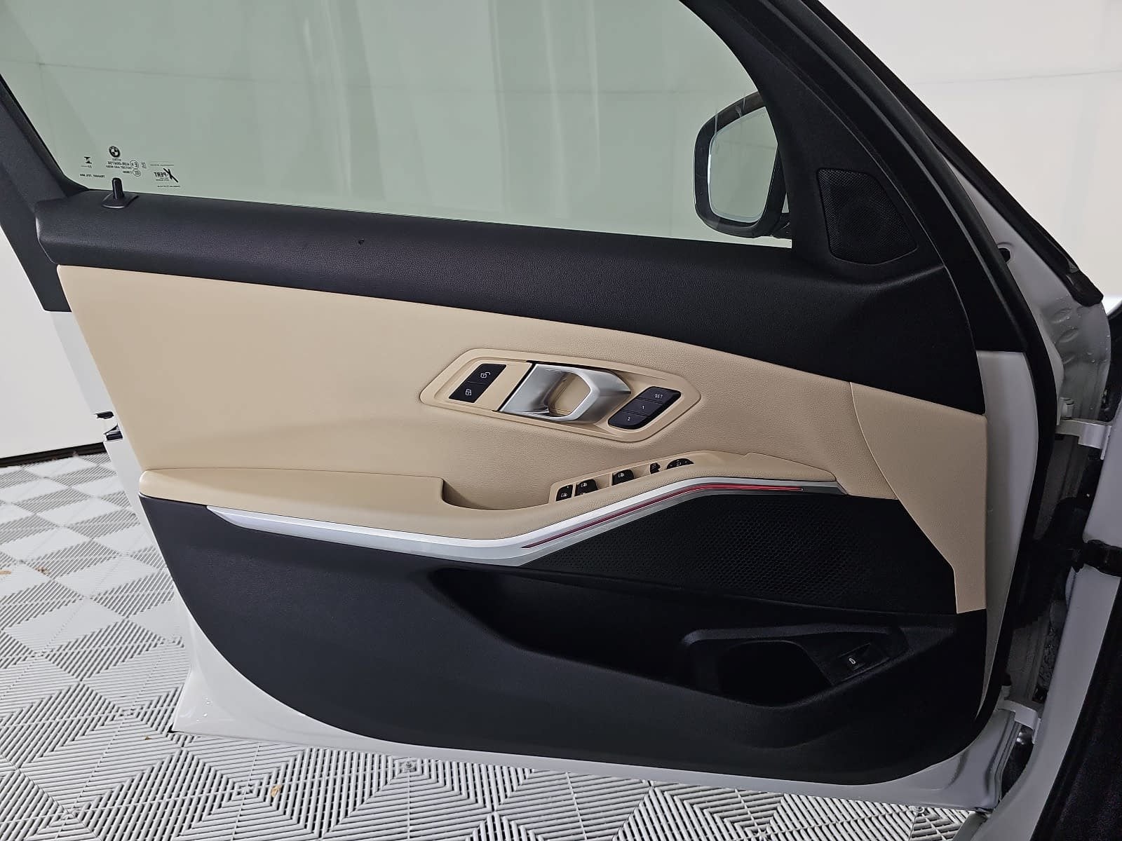 2024 BMW 3 Series 330i