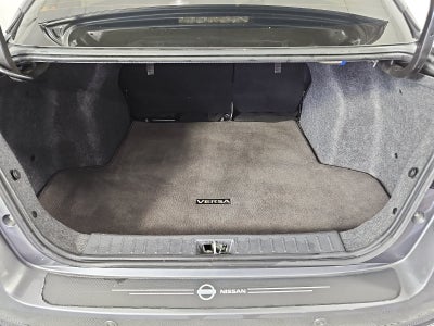 2022 Nissan Versa 1.6 SV