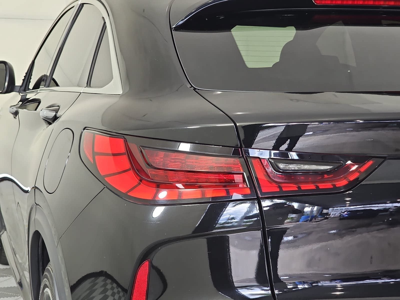 2023 INFINITI QX55 LUXE