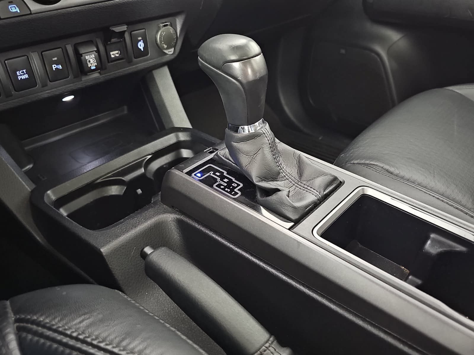 2022 Toyota Tacoma TRD Sport V6
