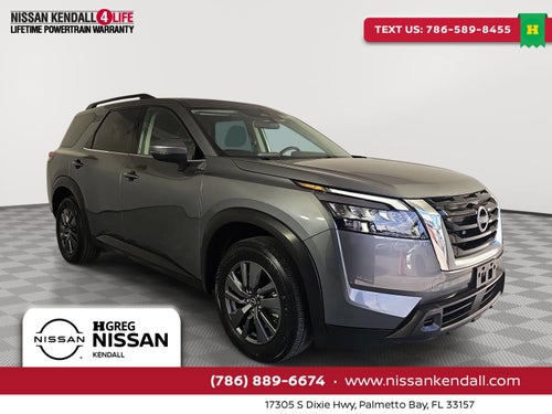 2024 Nissan Pathfinder SV