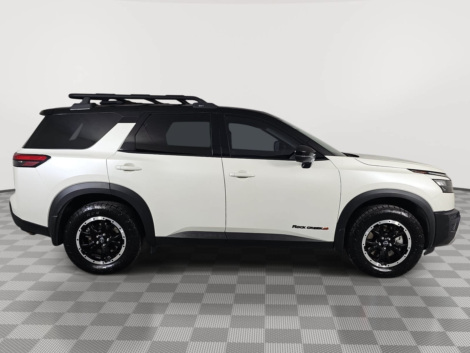 2023 Nissan Pathfinder Rock Creek