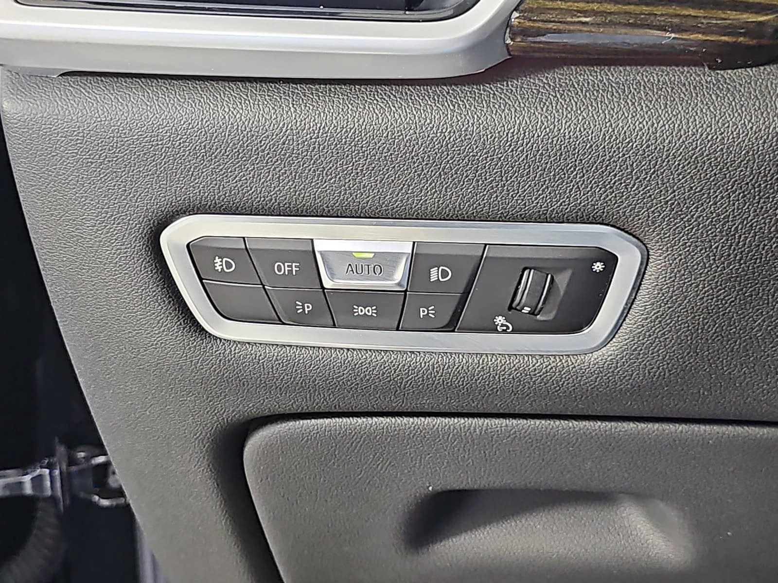 2020 BMW X5 sDrive40i