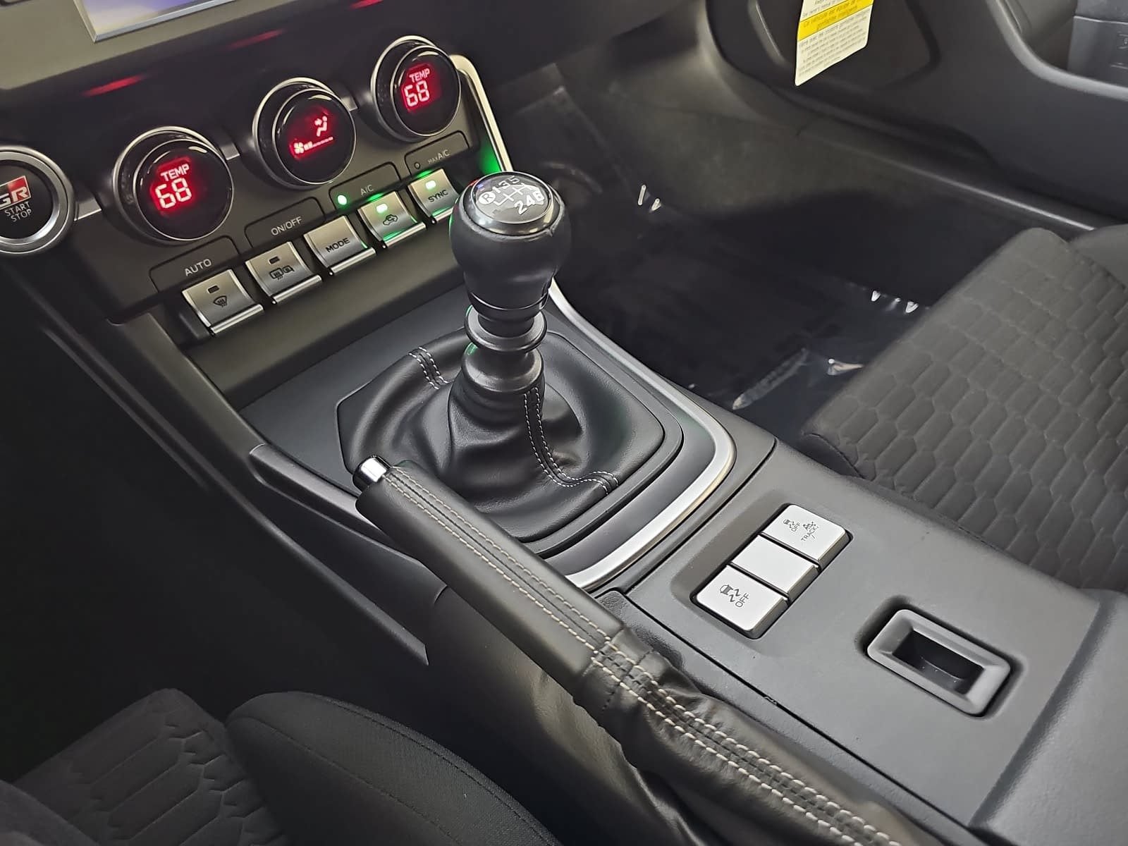 2024 Toyota GR86 Base