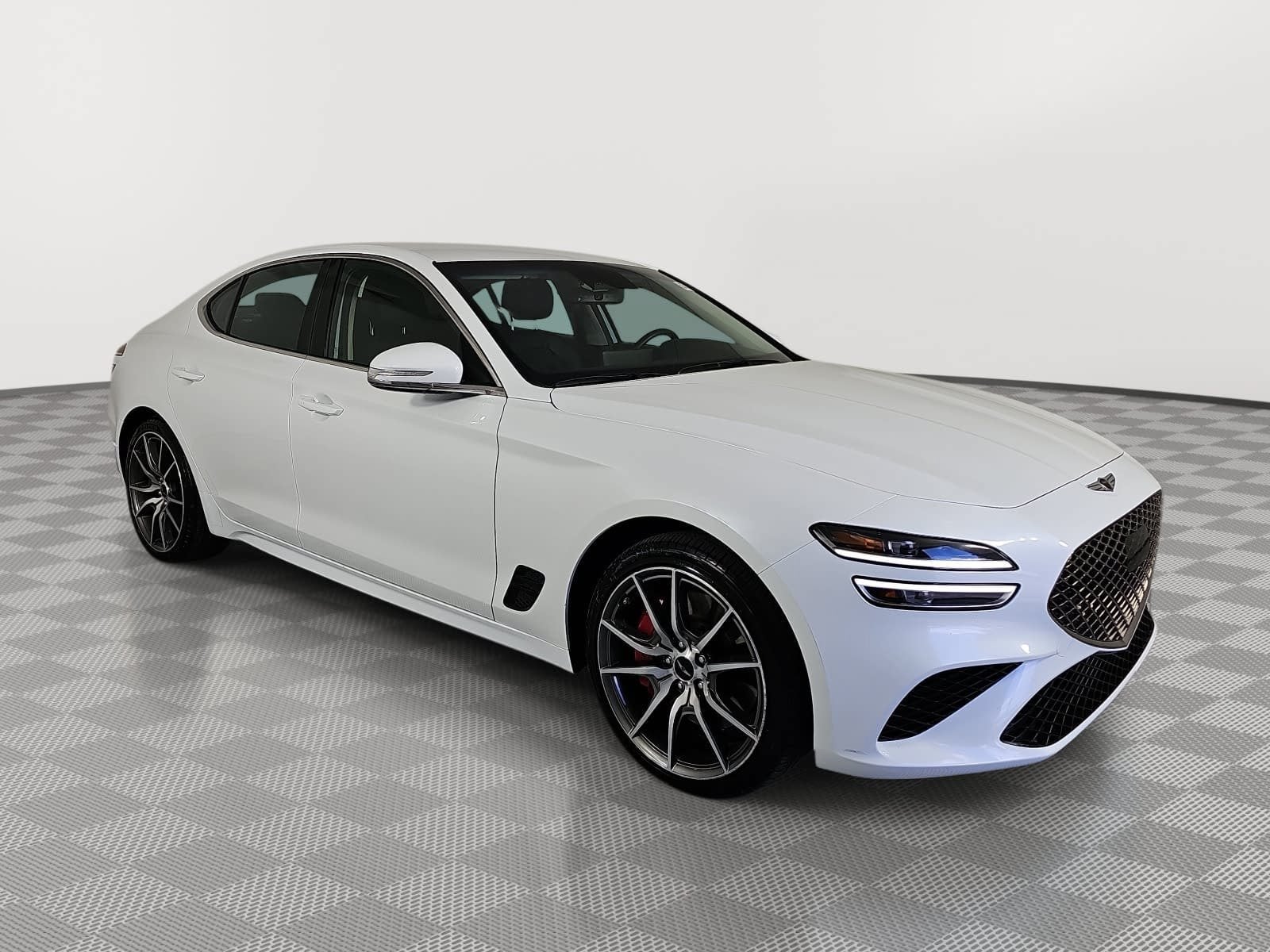 2025 Genesis G70 2.5T