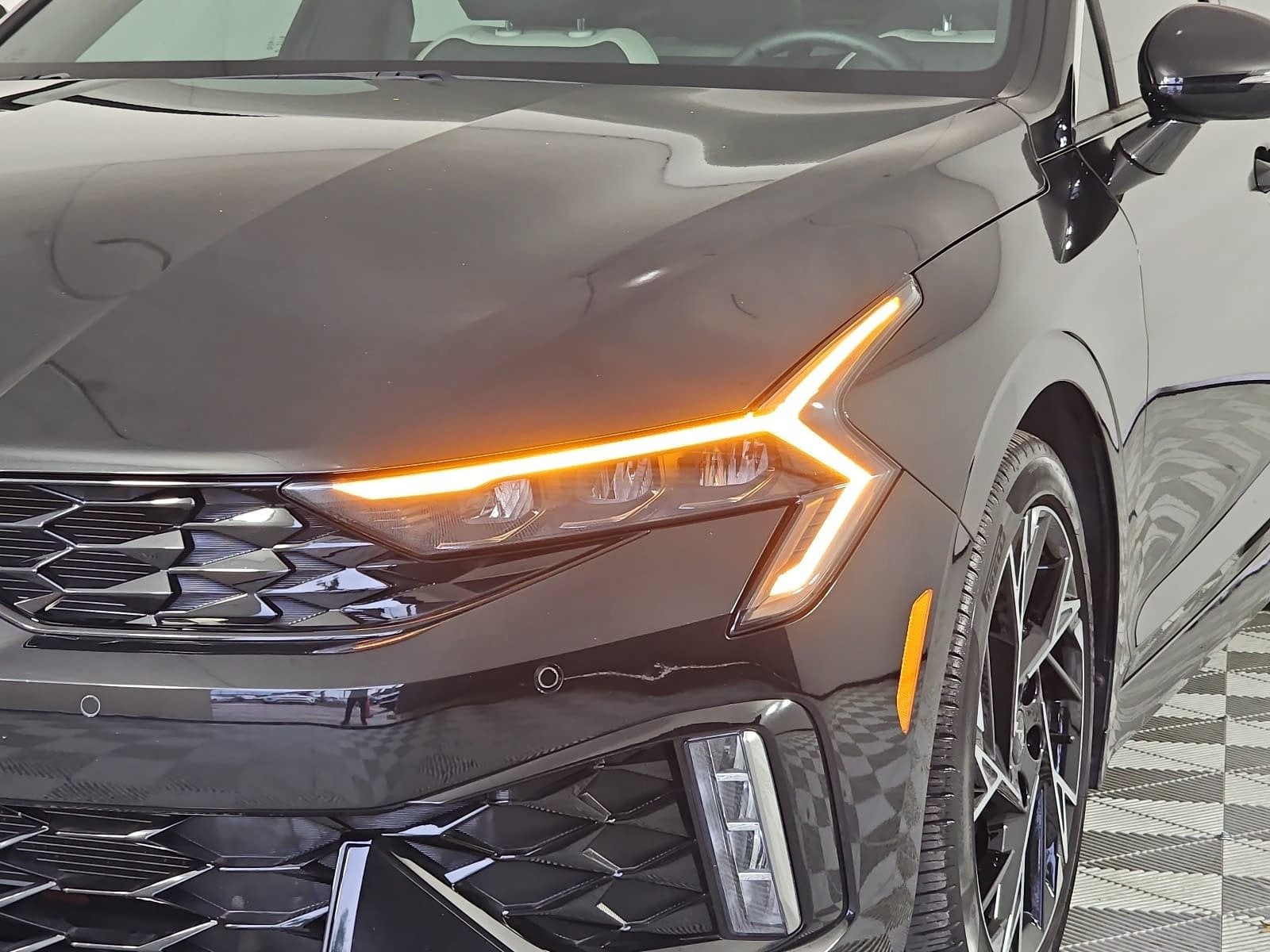 2025 Kia K5 GT-Line
