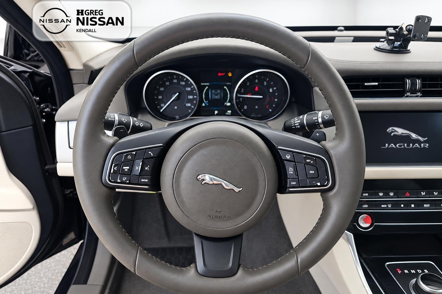 2018 Jaguar XF 25t Premium
