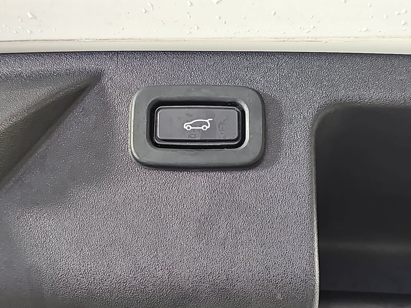 2020 Land Rover Discovery Sport S