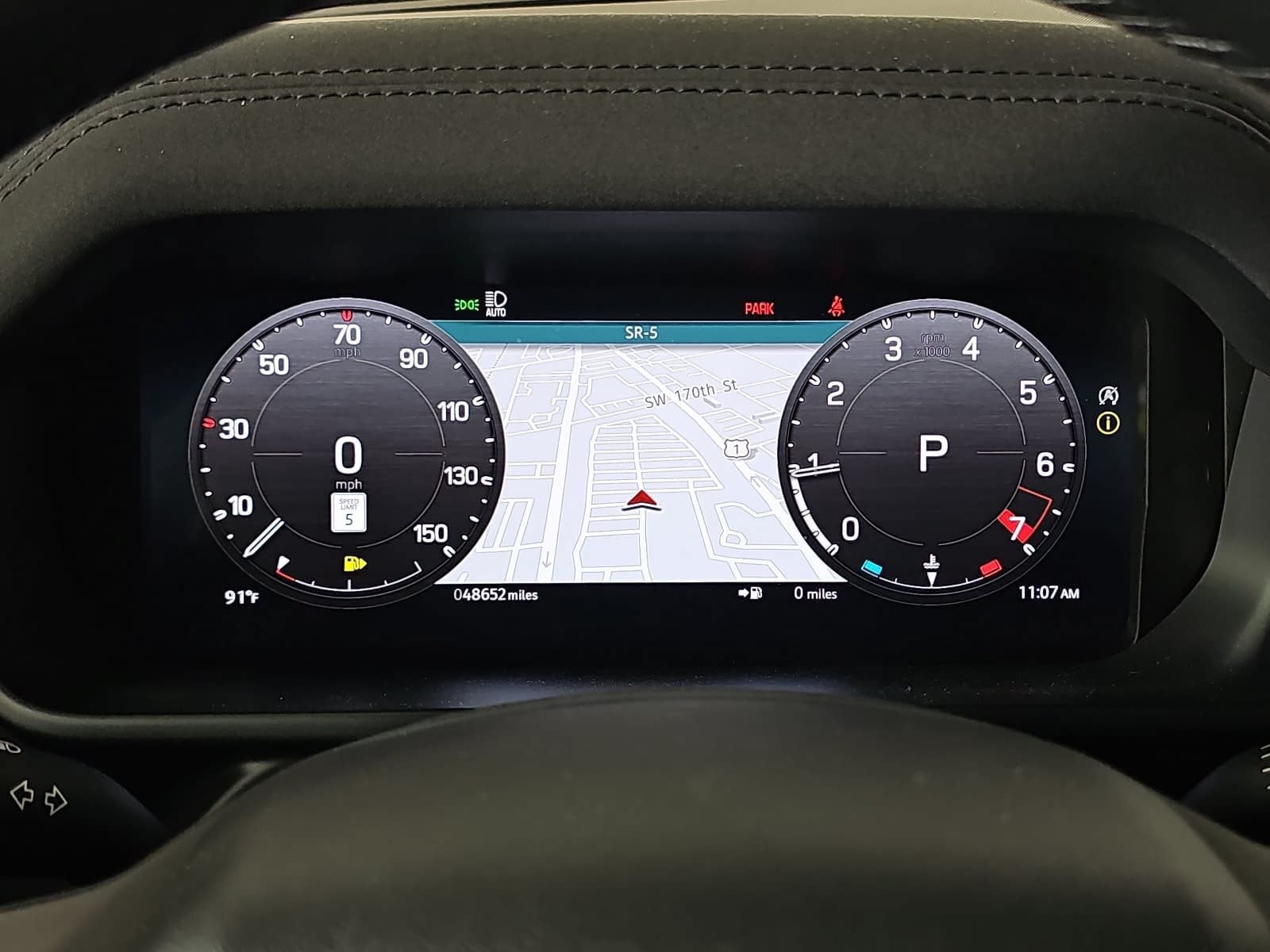 2023 Land Rover Defender 130 X-Dynamic SE