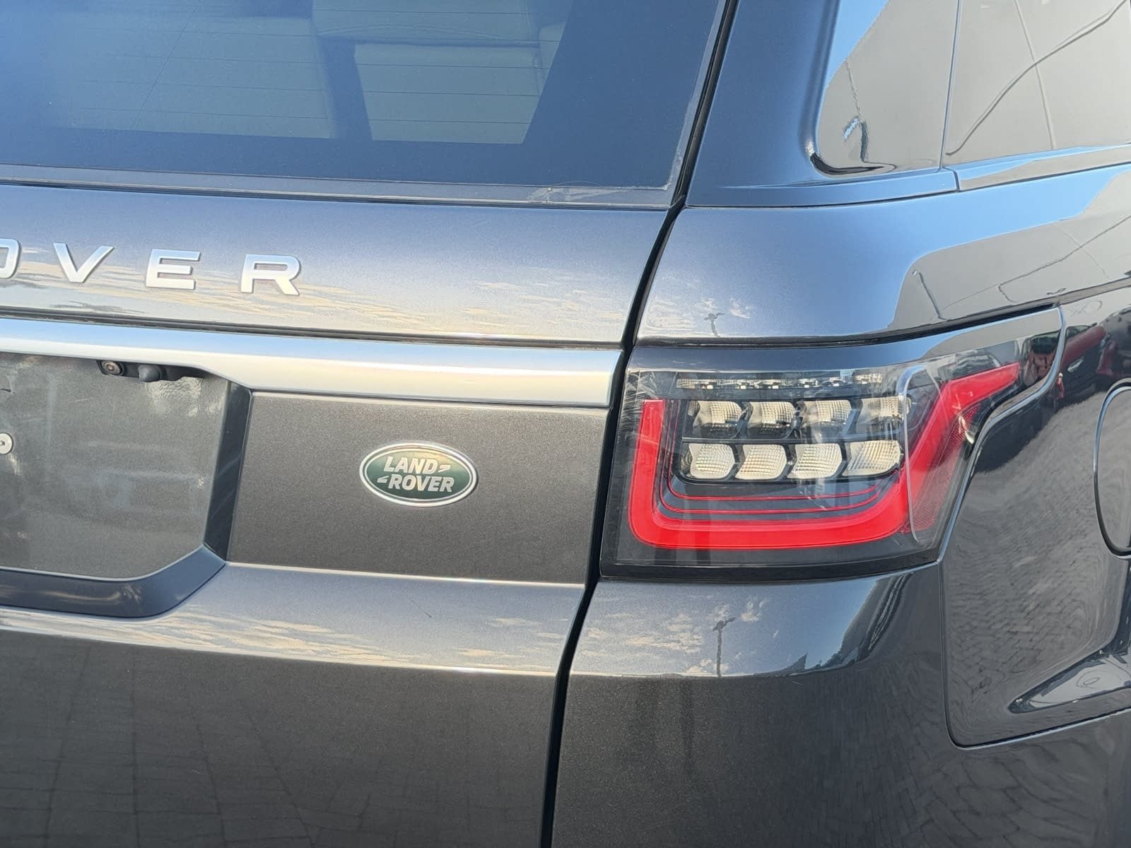 2020 Land Rover Range Rover Sport HSE