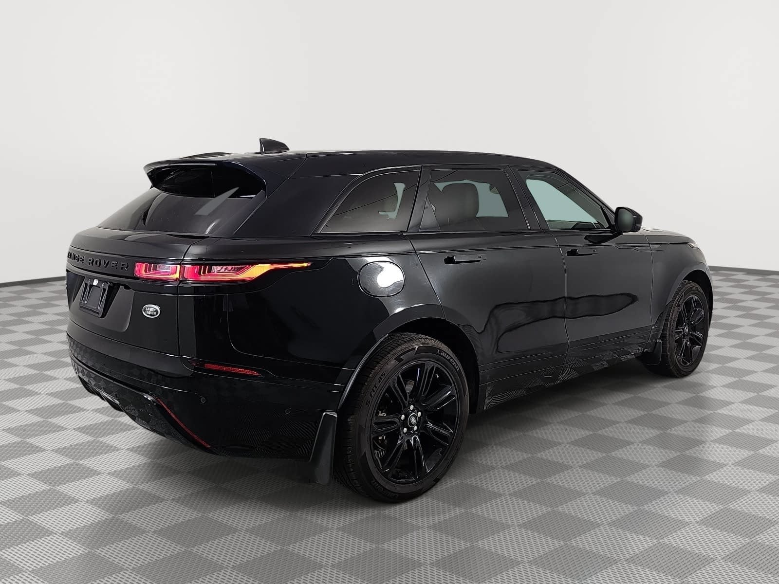 2021 Land Rover Range Rover Velar P250 R-Dynamic S