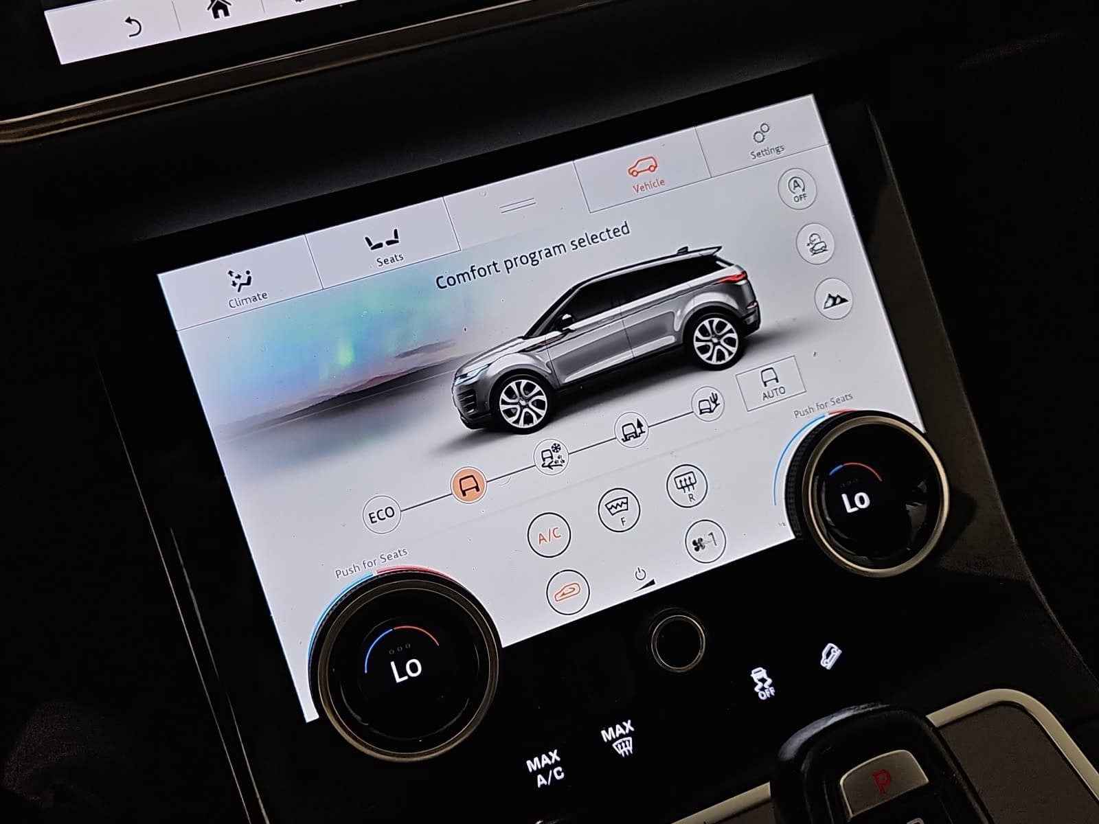 2020 Land Rover Range Rover Evoque SE