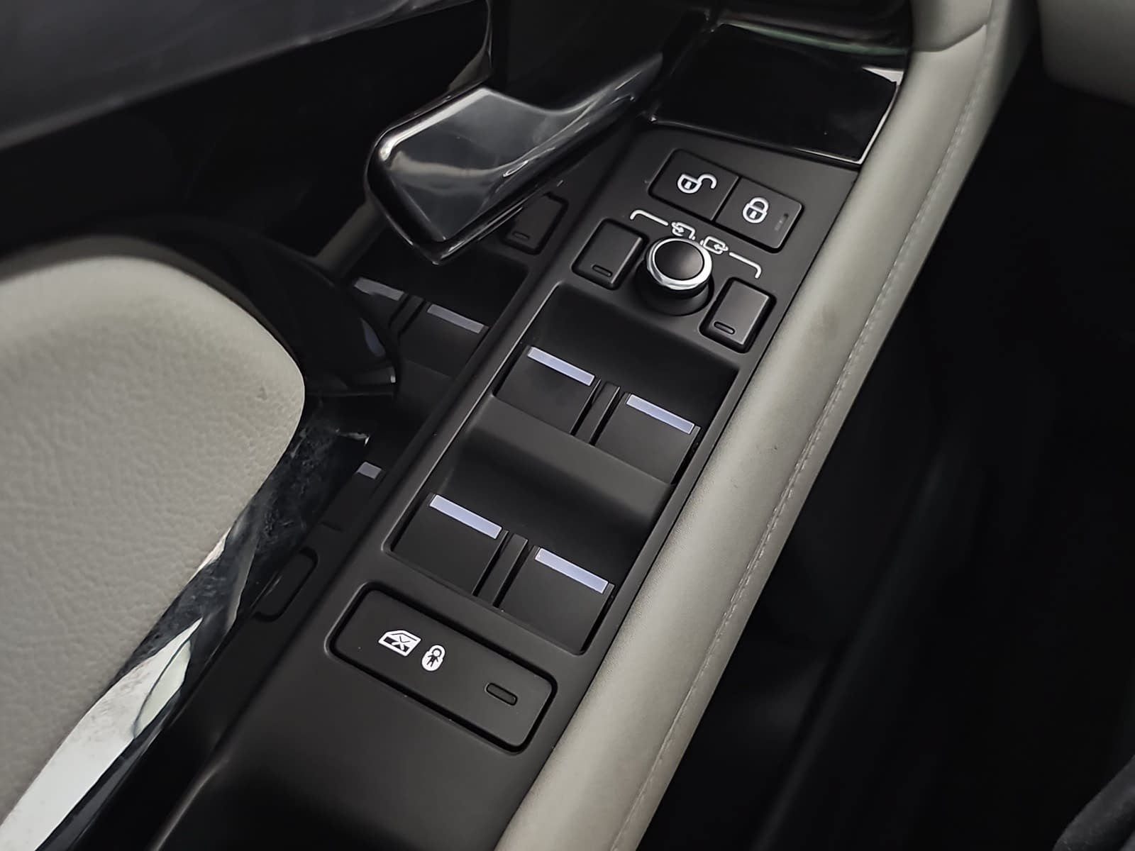 2020 Land Rover Range Rover Evoque Dynamic