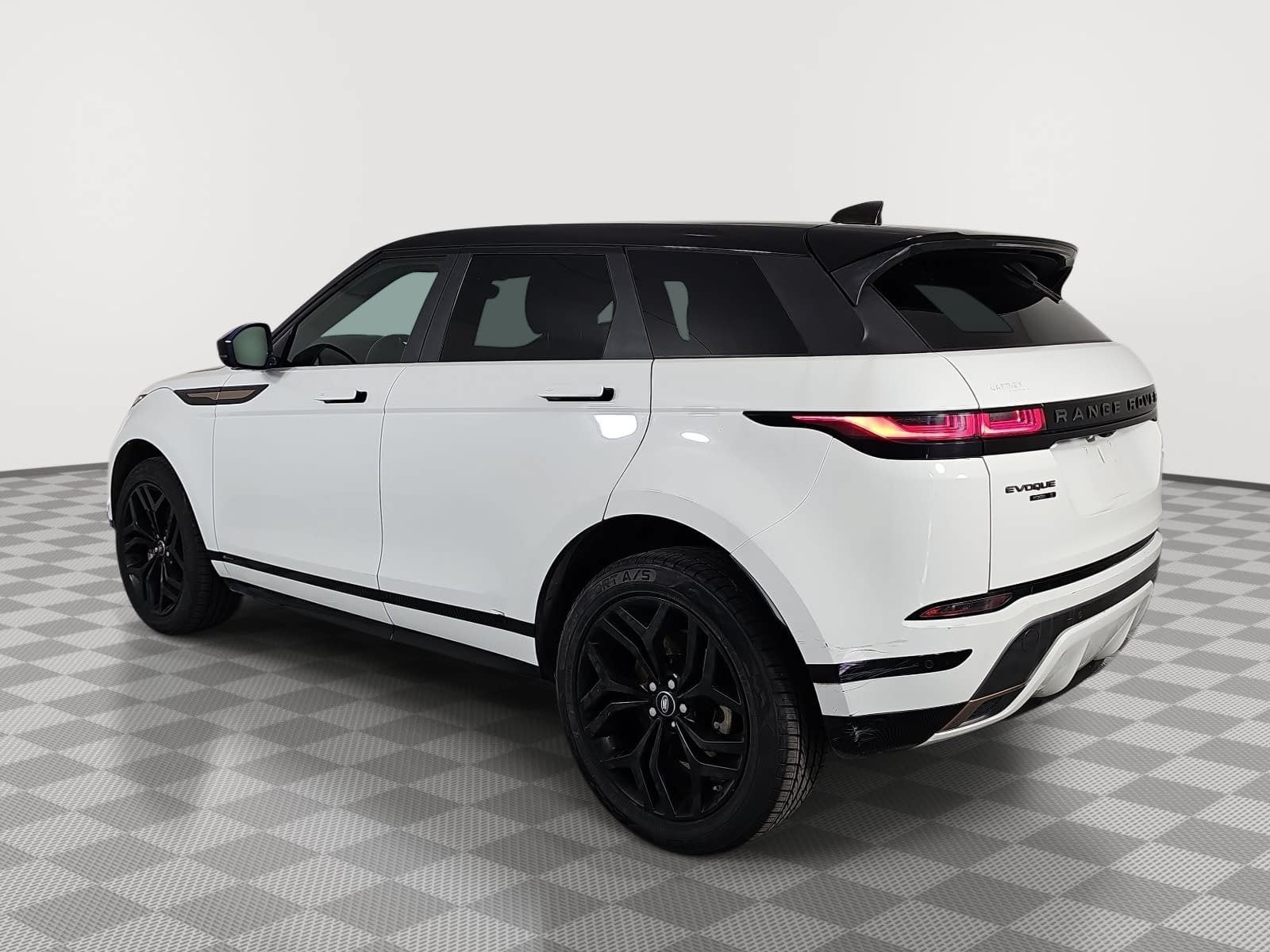 2020 Land Rover Range Rover Evoque Dynamic