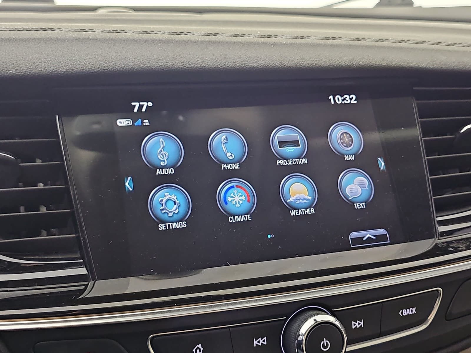 2018 Buick Regal Essence