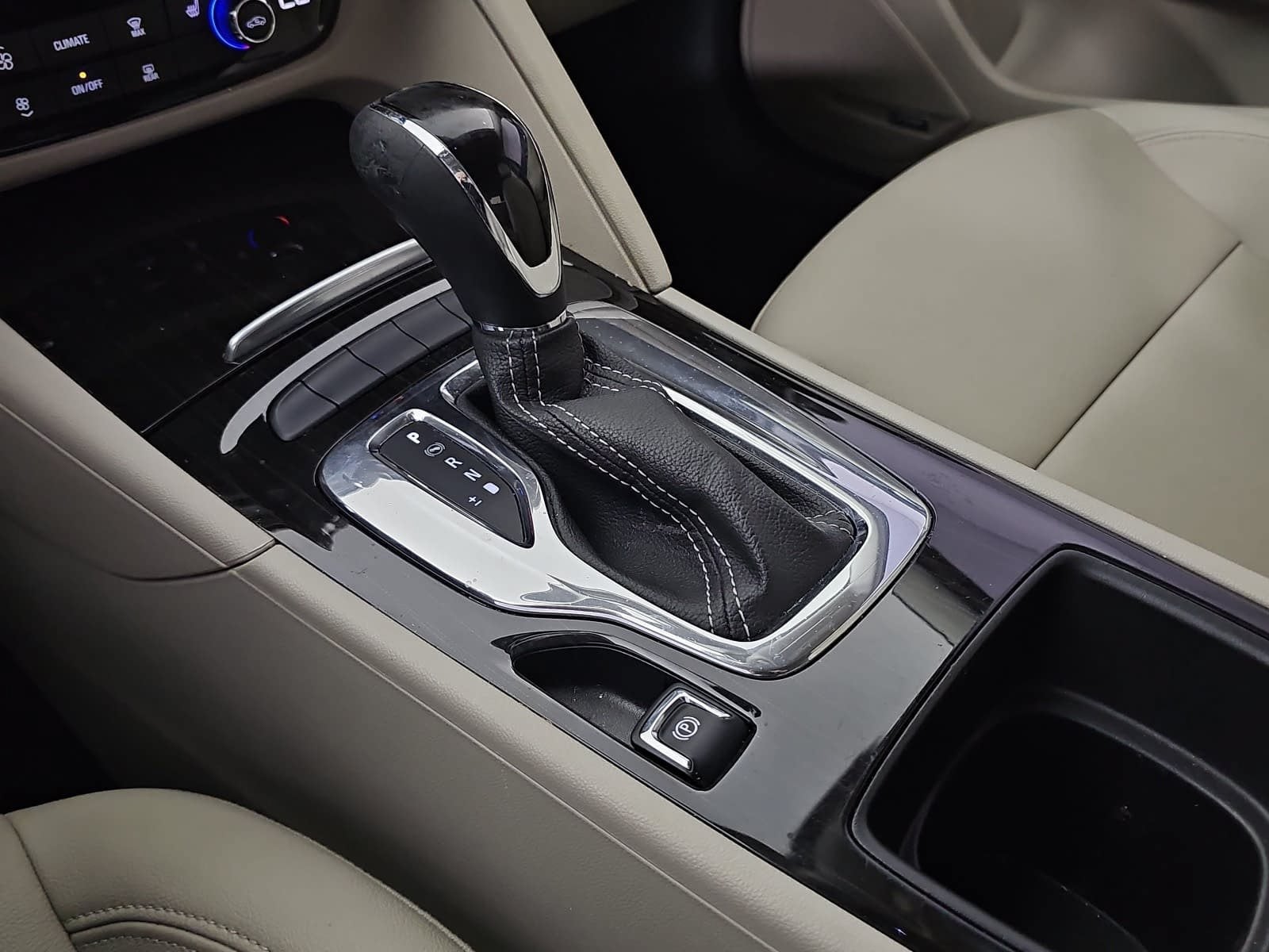 2018 Buick Regal Essence