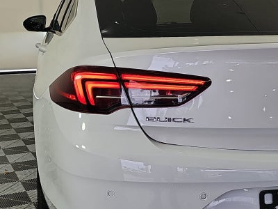 2018 Buick Regal Essence
