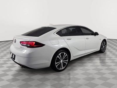2018 Buick Regal Essence