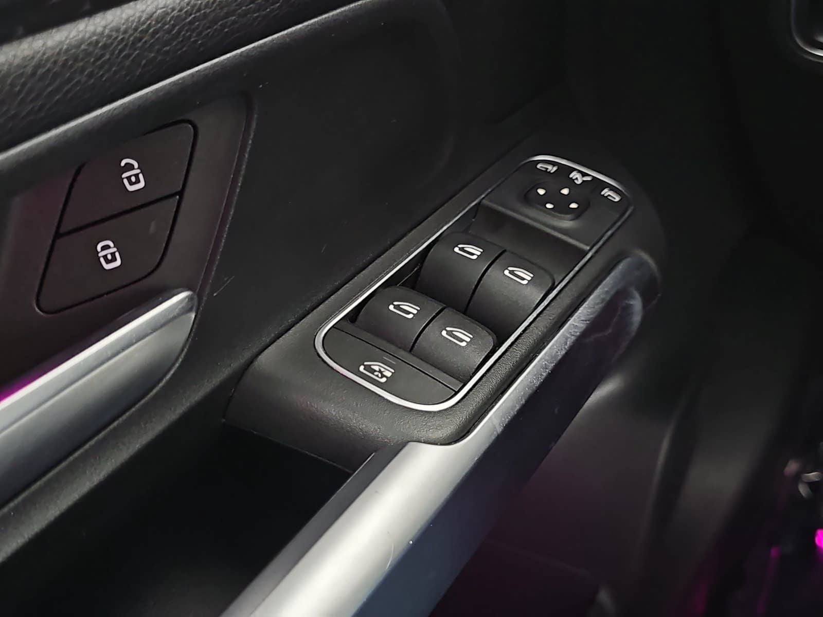 2024 Mercedes-Benz GLB GLB 250