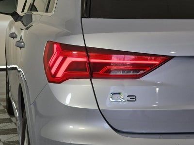 2021 Audi Q3 Premium quattro