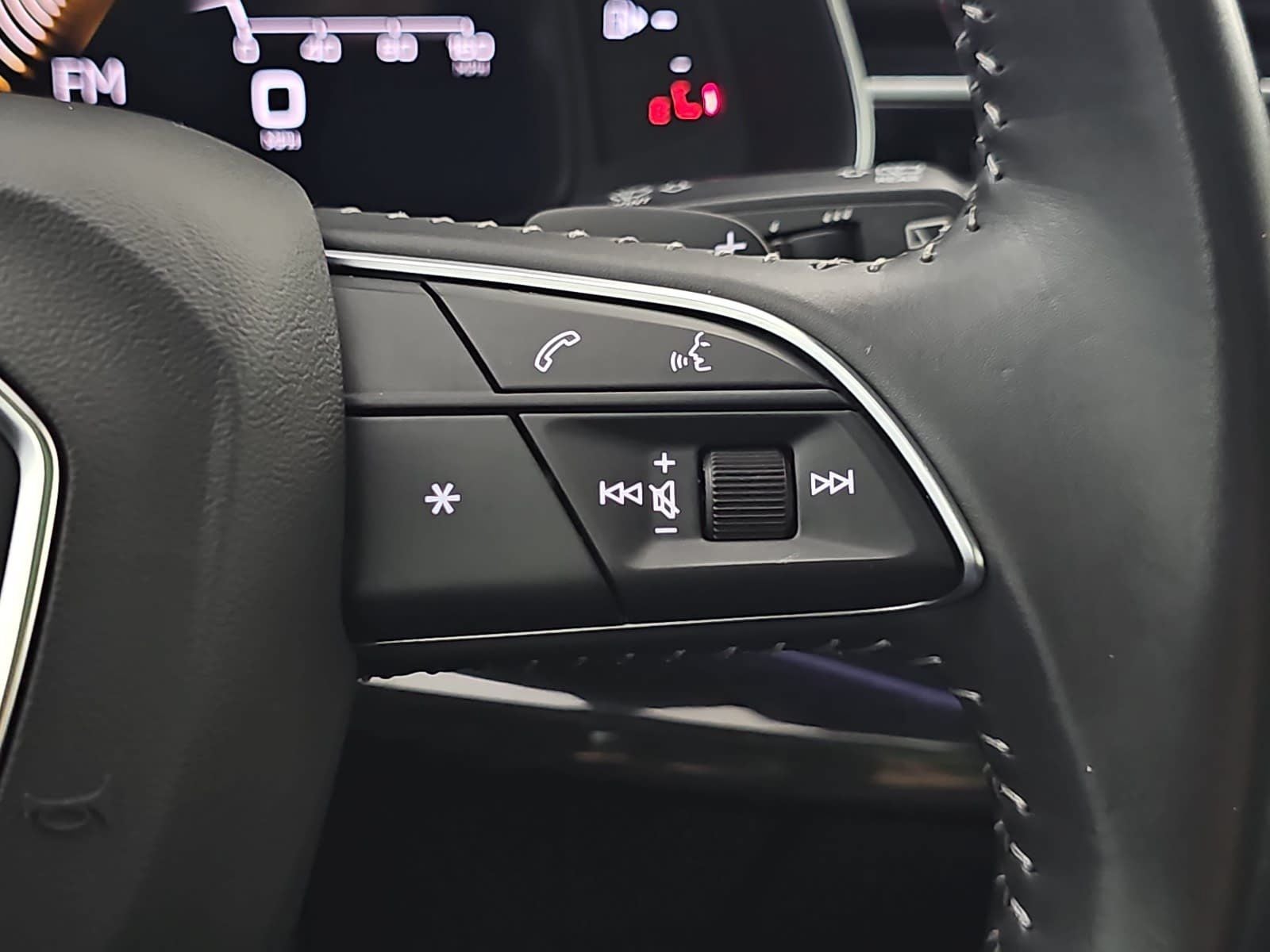 2021 Audi Q8 55 Premium quattro