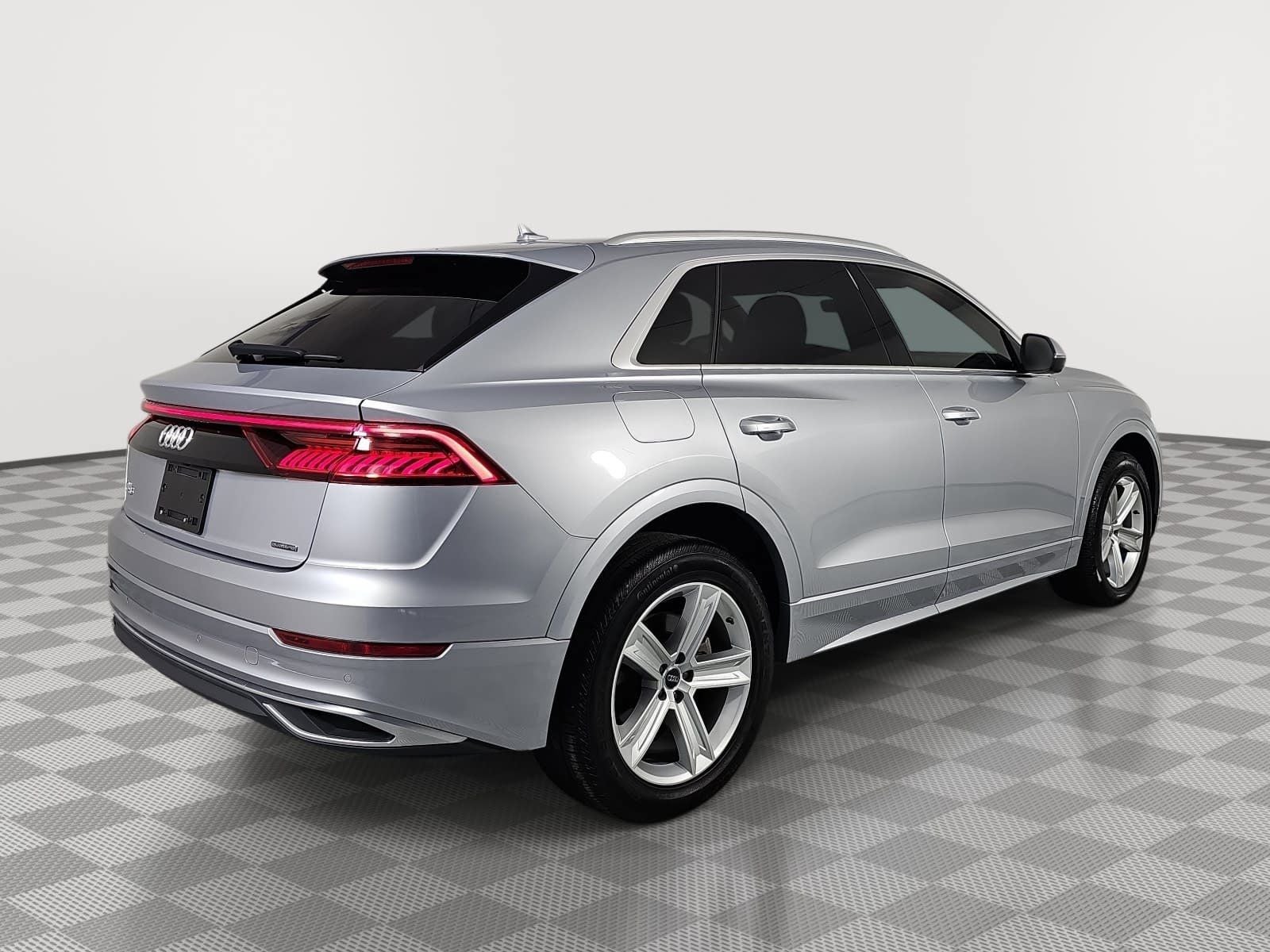 2021 Audi Q8 55 Premium quattro