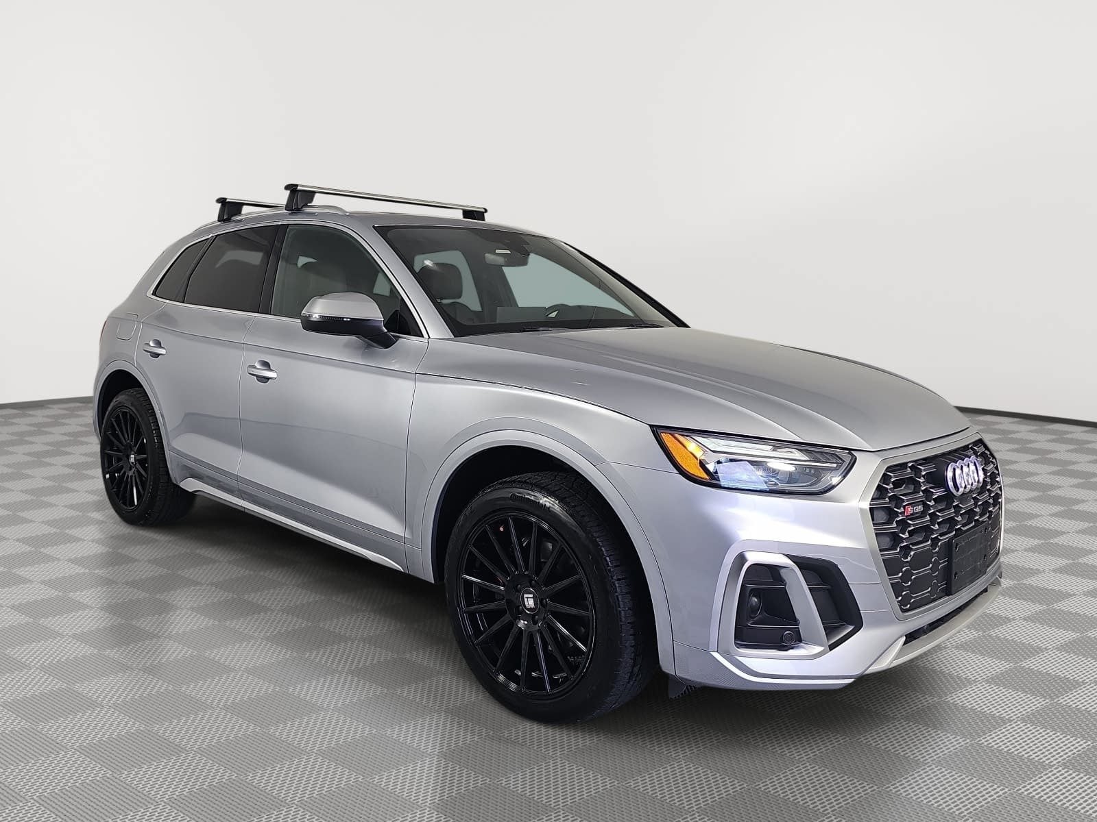 2023 Audi SQ5 Premium Plus quattro