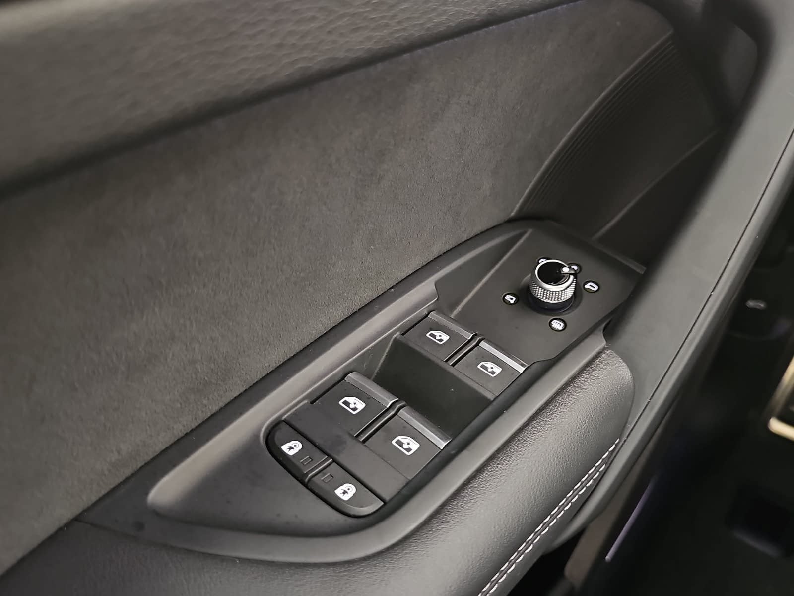 2023 Audi SQ5 Premium Plus quattro