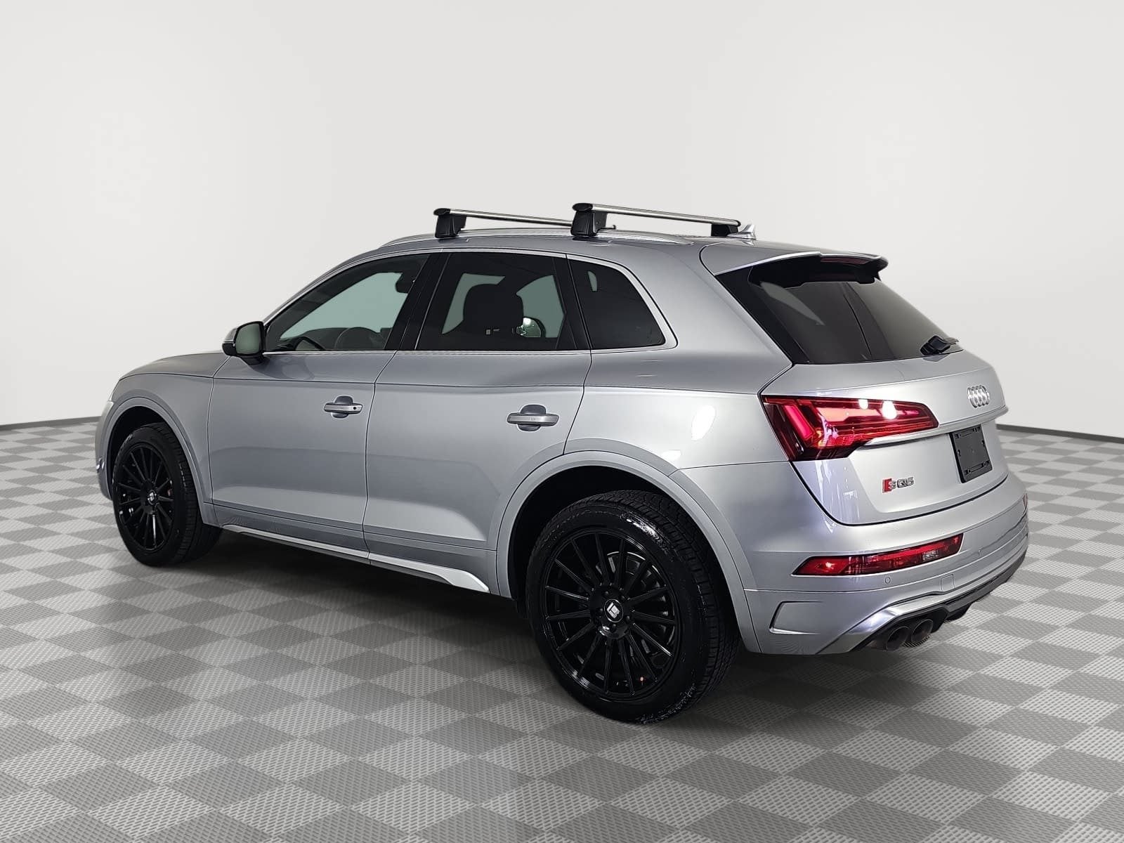 2023 Audi SQ5 Premium Plus quattro