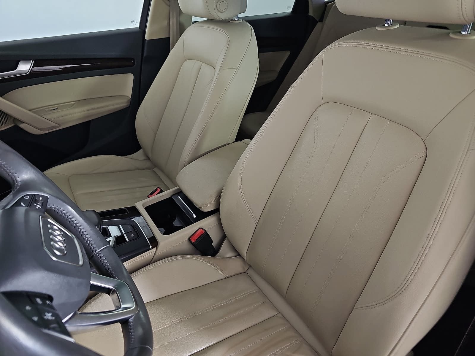 2020 Audi Q5 45 Premium Plus quattro