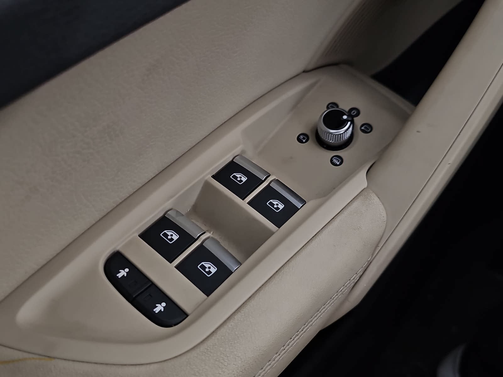 2020 Audi Q5 45 Premium Plus quattro