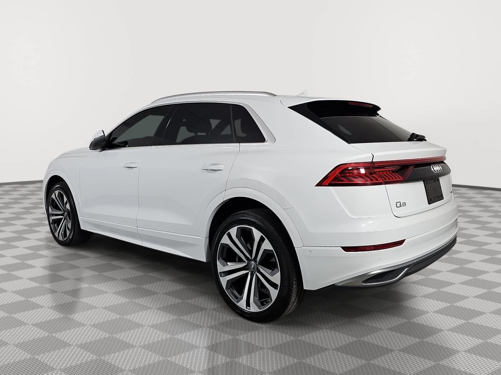 2019 Audi Q8 3.0T Premium Plus quattro