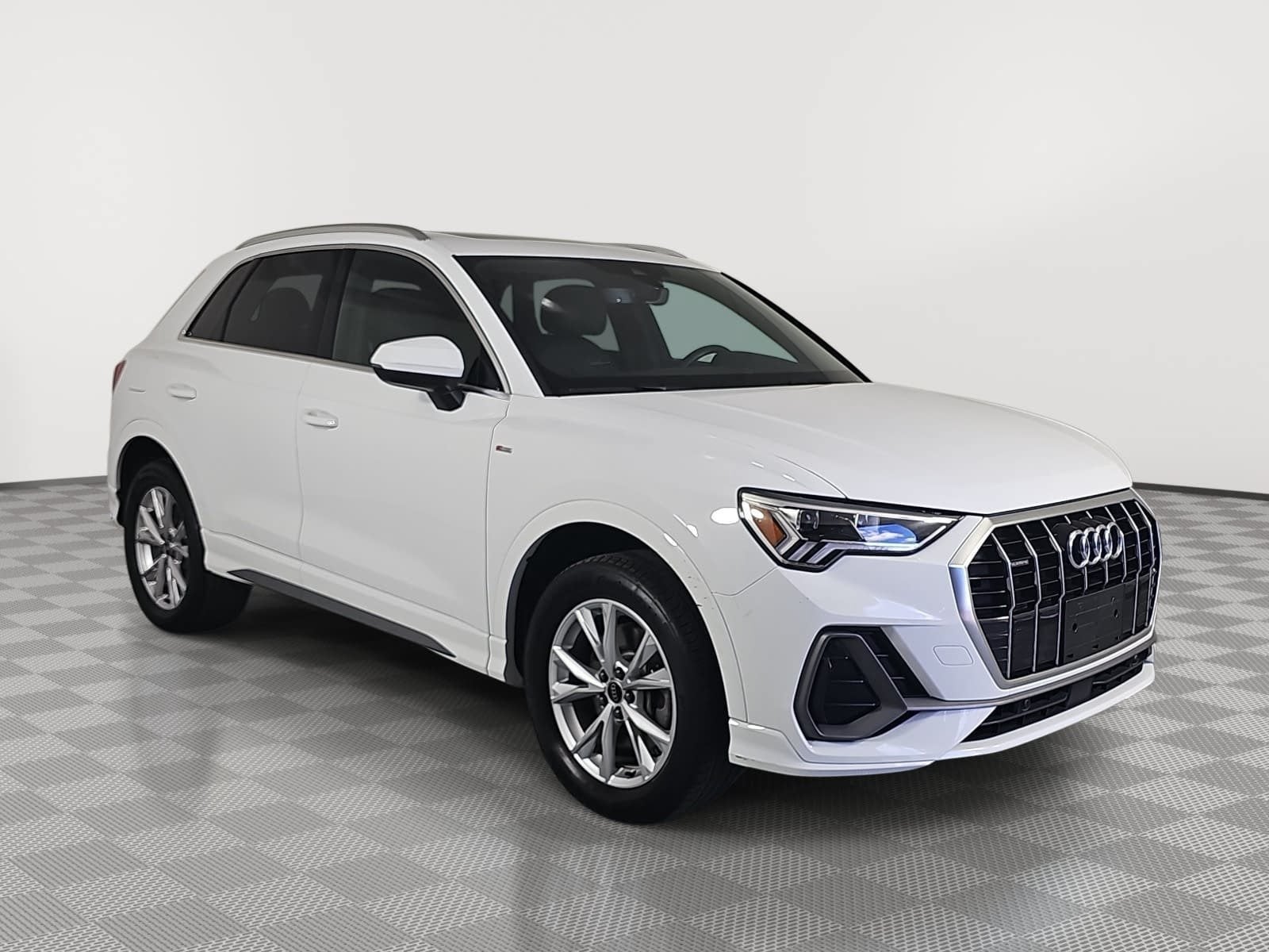 2024 Audi Q3 Premium S Line quattro