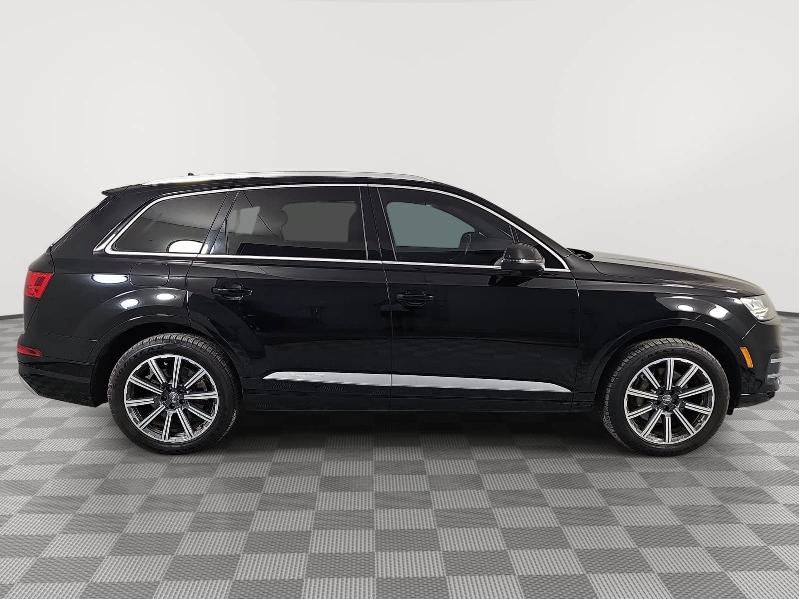 2017 Audi Q7 3.0T Premium Plus quattro
