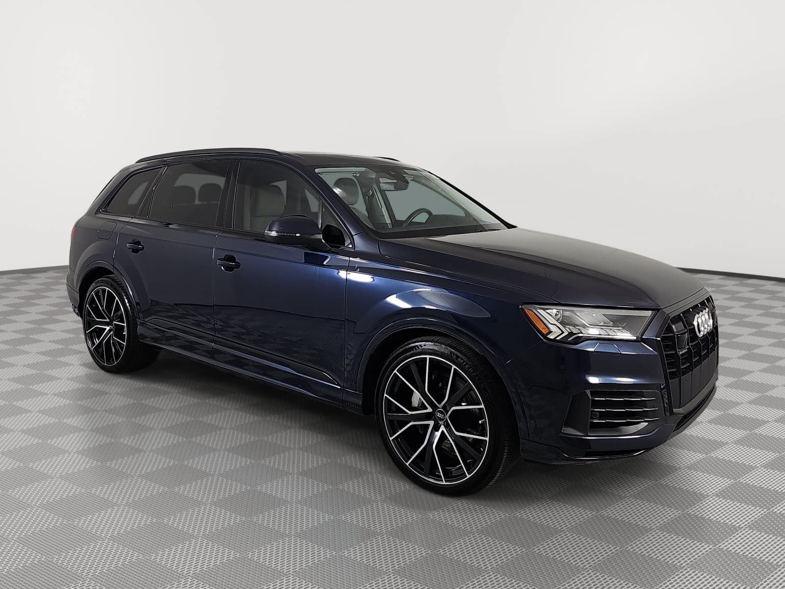 2023 Audi Q7 55 Prestige quattro