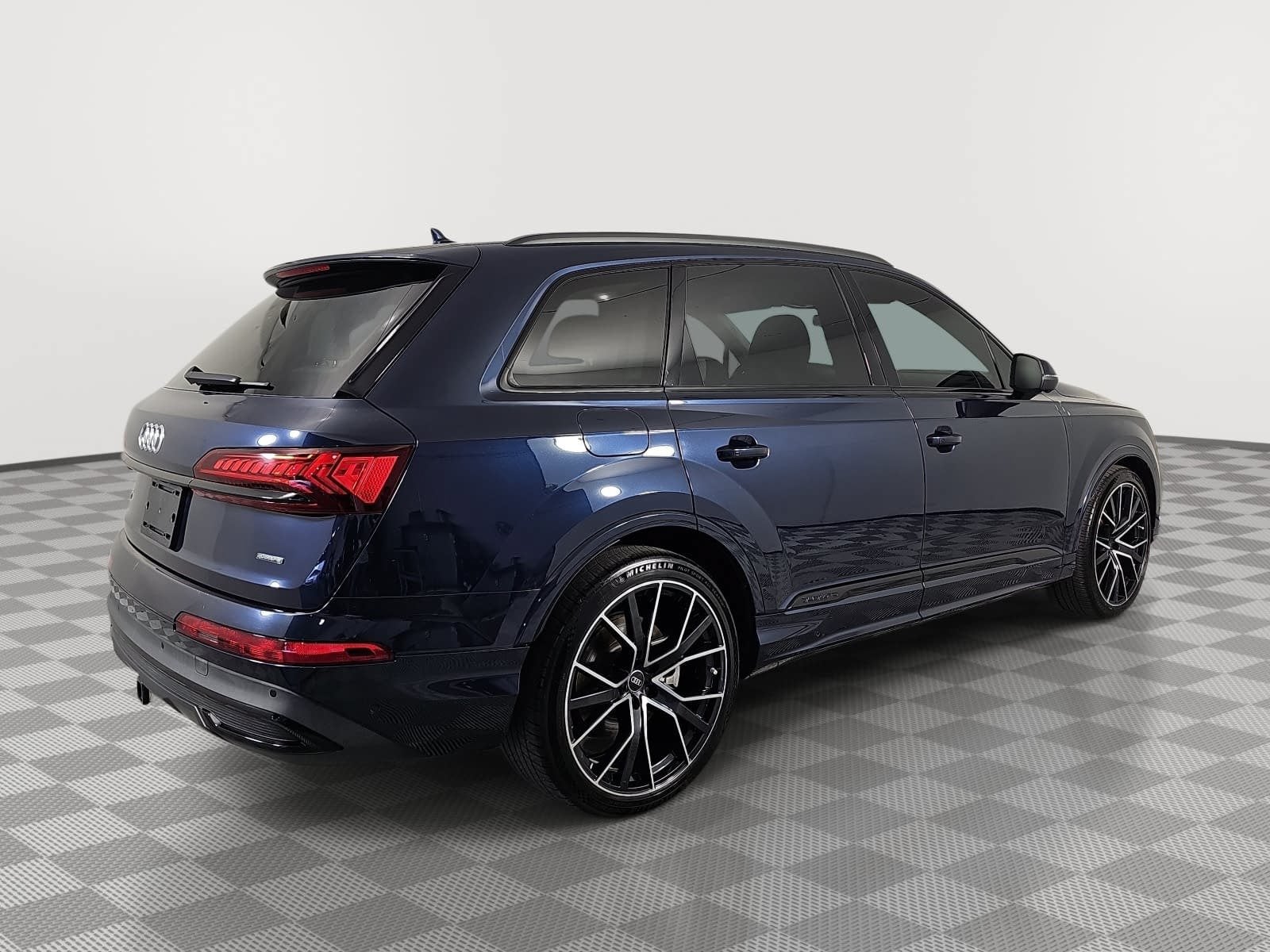 2023 Audi Q7 55 Prestige quattro